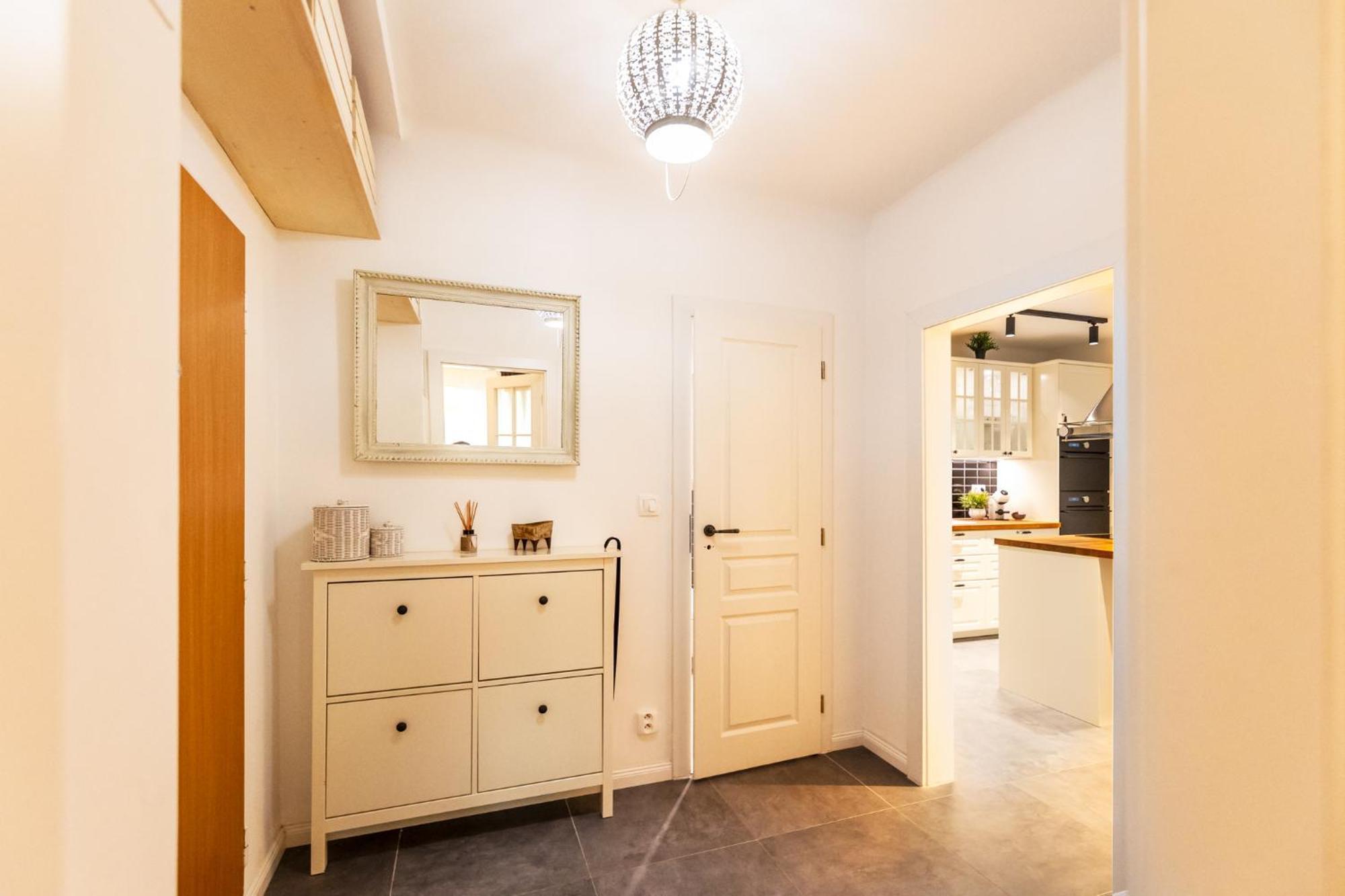 Quiet Apartment In New City Center, Nivy Bratislava Eksteriør billede